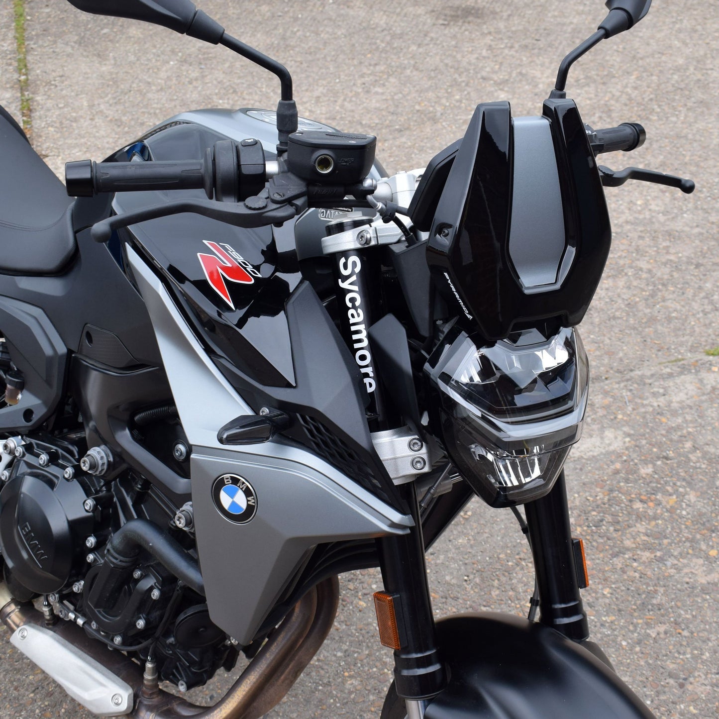 Fly Screen | San Marino Blue Metallic & Graphite Grey | BMW F900 R 2020> - Bikerr