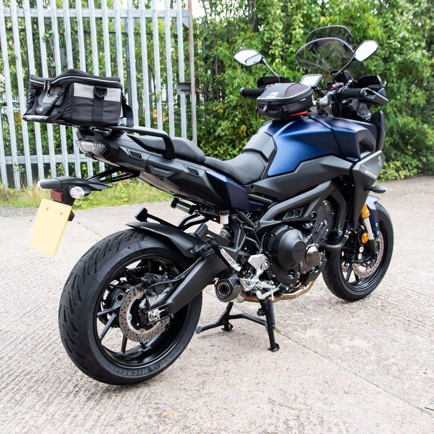 Hugger | Matte Black | Yamaha Tracer 900 2018>2020 - Bikerr